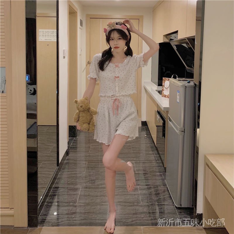 Bộ Đồ Ngủ Hai Mảnh Áo Phối Ren Hoa Mỏng Thời Trang Mùa Hè Dễ Thương Cho Nữ