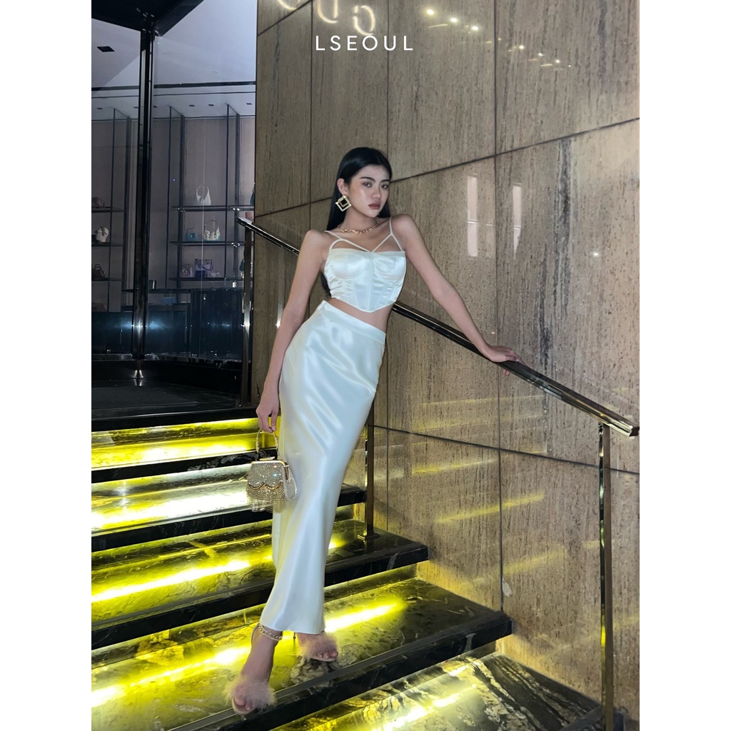 Áo Croptop 2 Dây Cúp Ngực Cut Eo LSEOUL A2570 Chất Lụa Sang Trọng Quyến Rũ Gợi Cảm Phù Hợp Đi Tiệc