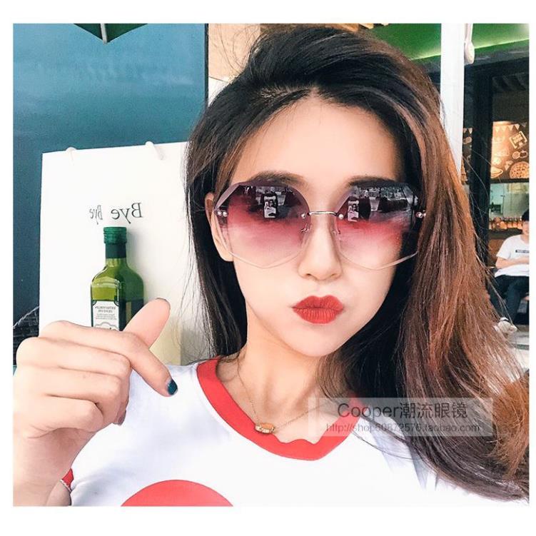 Kính mắt nữ ulzzang thời trang hàn quốc ❤️FREESHIP❤️ kính râm sành điệu cao cấp D14