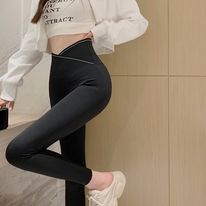 QUẦN LEGGING CẠP CHÉO FULL HỘP