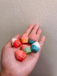 Kẹo dẻo cupcake 4D Play more Thái