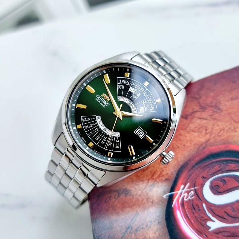 Đồng hồ Nam chính hãng Orient Automatic FEU07004UX Mặt đen nâu,Lịch vạn niên-Máy cơ tự động-Dây kim loại-Size 44mm