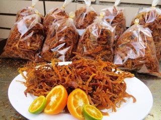 Heo giả bò khô sợi và miếng