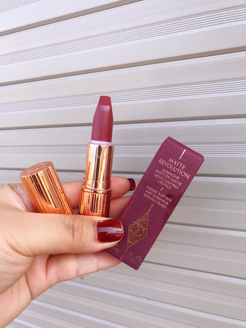 Son Charlotte Tilbury màu Bond Girl