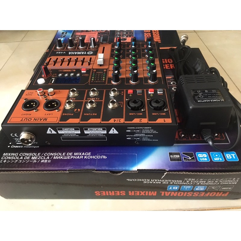 Mixer YAMAHA  F4 USB , Có kết nối Bluetooth, có LCD hiện thị