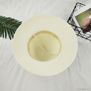 Nón Cối Rộng Vành Đi Biển