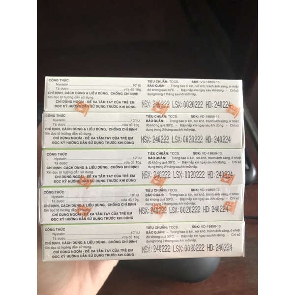 Kem bôi Nystafar T/10gr date mới 2024