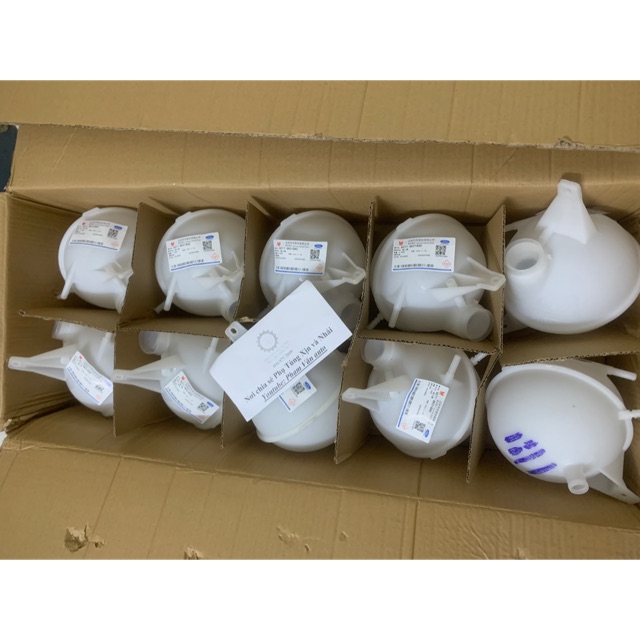 Bình nước phụ Ford Transit CHÍNH HÃNG mã 6C118K218AC Phạm Văn auto giá tốt nhất