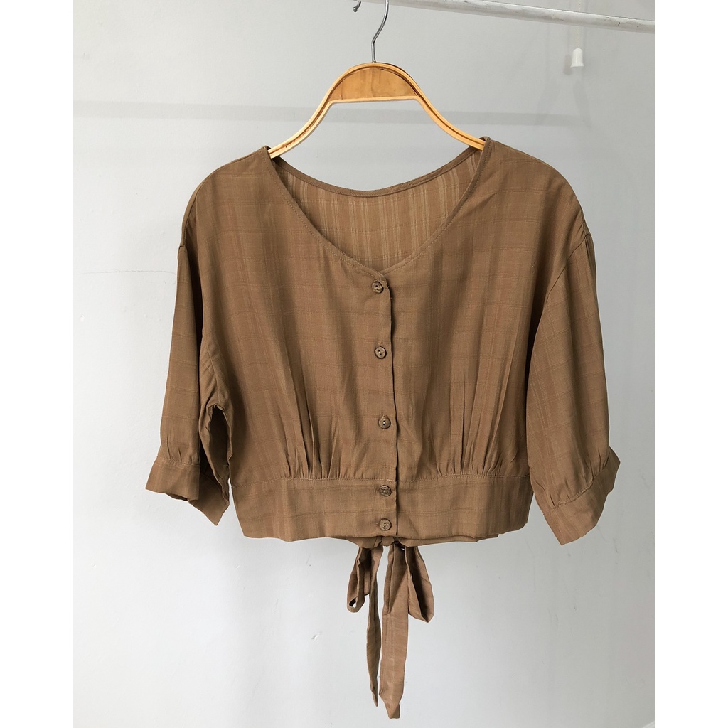 {Giá sốc trải nghiệm sp}-Áo croptop  cột nơ lưng tay lửng Vintage.