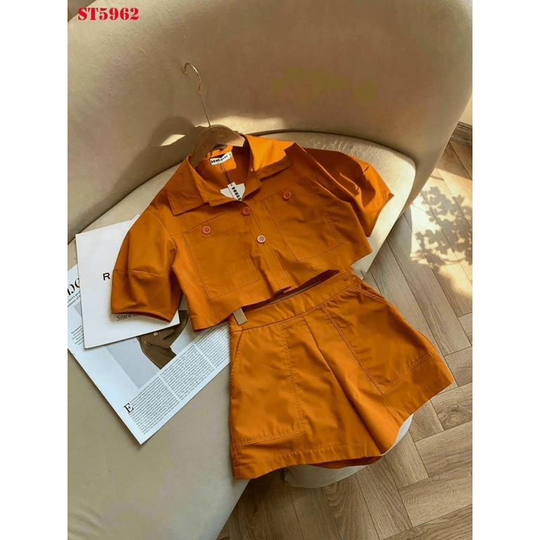 (Free Ship) STES TUYẾT MƯA ÁO SƠ MI TAY LỠ CÁCH TÂN DÁNG NGẮN PHỐI QUẦN SHORT CÙNG MÀU TRẺ TRUNG ĐẸP XUẤT SẮC UP Shop VL