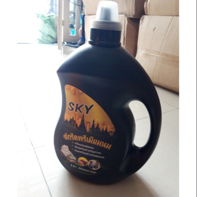 Nước xả vải cao cấp Thái Lan SKY dung tích 3.8L