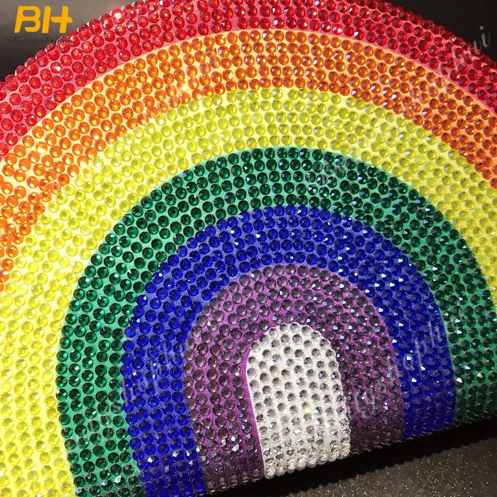 Túi Xách Đeo Chéo Hình Chữ D Đính Đá Màu Cầu Vồng Dành Cho Nữ