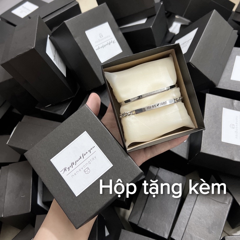 Vòng đôi khắc tên nam nữ theo yêu cầu  - số 1