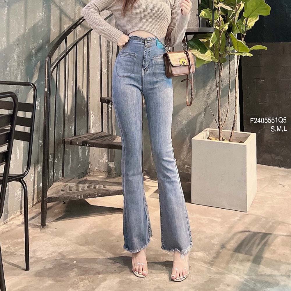 Quần jean dài ống loe đắp hai túi mổ trước lưng cao tôn dáng!
