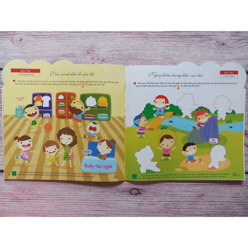 Sách - 200 Miếng Bóc Dán Thông Minh - Phát Triển Chỉ Số Tình Cảm EQ | BigBuy360 - bigbuy360.vn