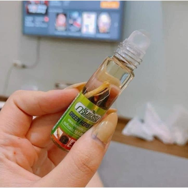 [Mã INCU1708 hoàn 15K xu đơn 50K] Dầu Nhân Sâm Ginseng Green Herb Oil 8ml Thái Lan | BigBuy360 - bigbuy360.vn