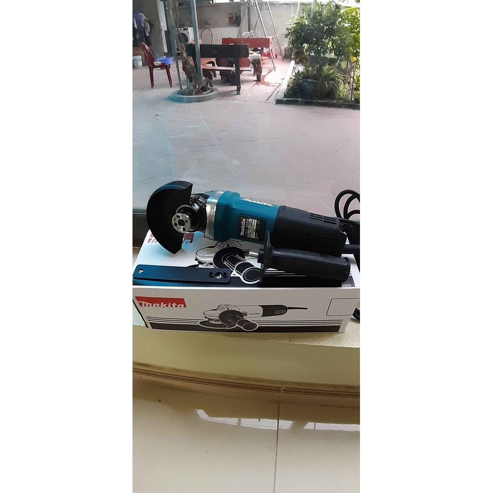 Máy Cắt Cầm Tay Makita 9556 - Máy Mài Cầm Tay Makita 840W