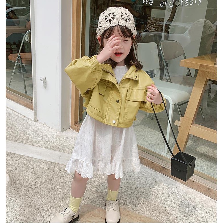 Áo khoác kiểu dáng xinh xắn cá tính cho bé gái 2021