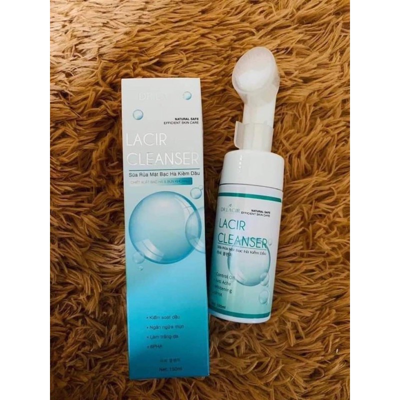 sữa rửa mặt kiềm dầu dr.lacir