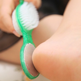 Dụng cụ chà gót chân gót hồng gót sen