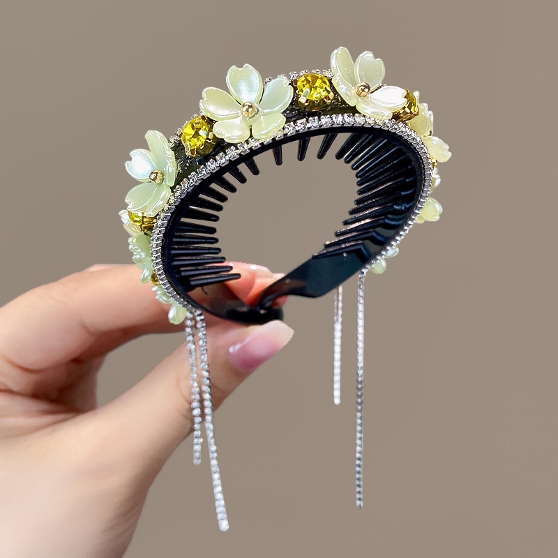 Kẹp Tóc Đuôi Ngựa Đính Đá Phối Tua Rua Dễ Thương Cho Bé Gái