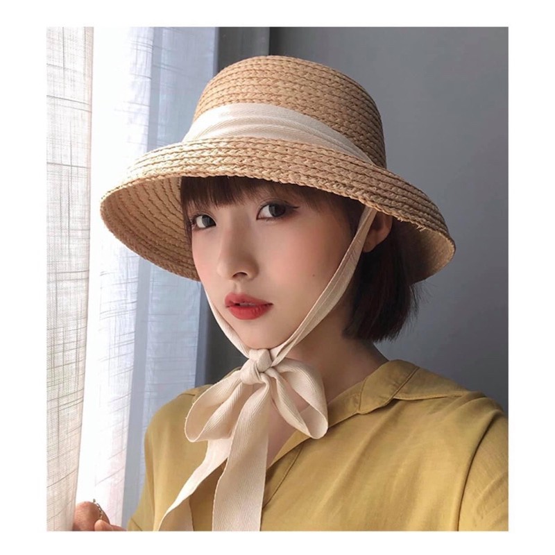 Mũ cói dây buộc