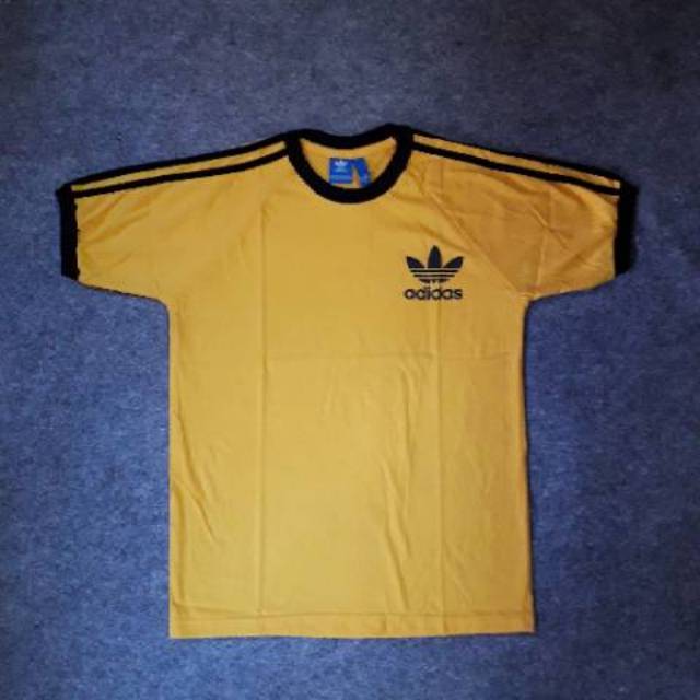 Áo Thun Adidas Kẻ Sọc Vàng Đen Phong Cách Retro