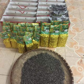 Chè shan tuyết cổ thụ. Loại đặc biệt.