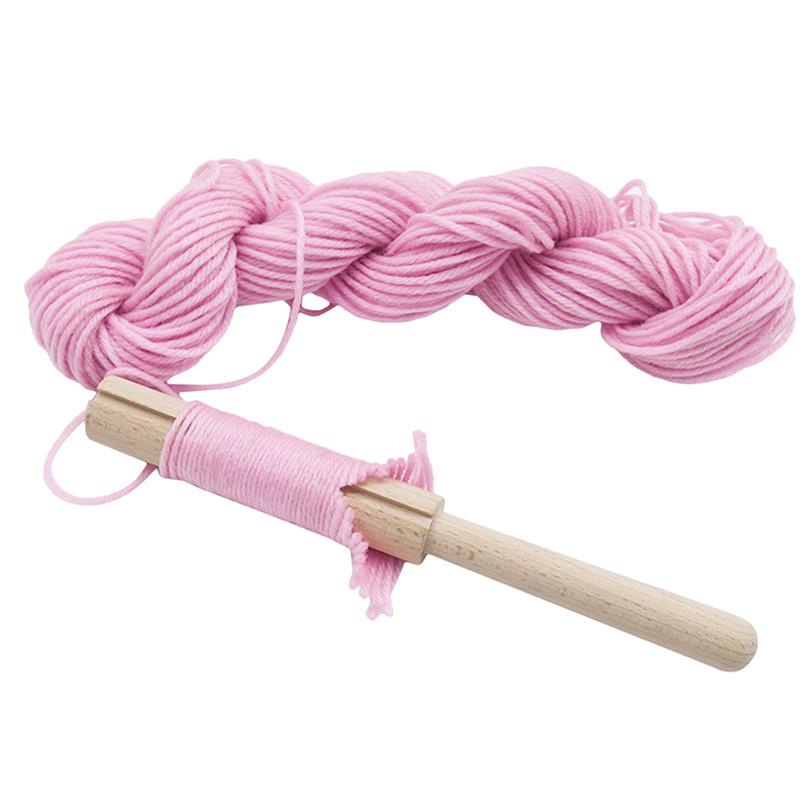 Mesh latch hook yarn cutter tool for tapestry carpet making tools