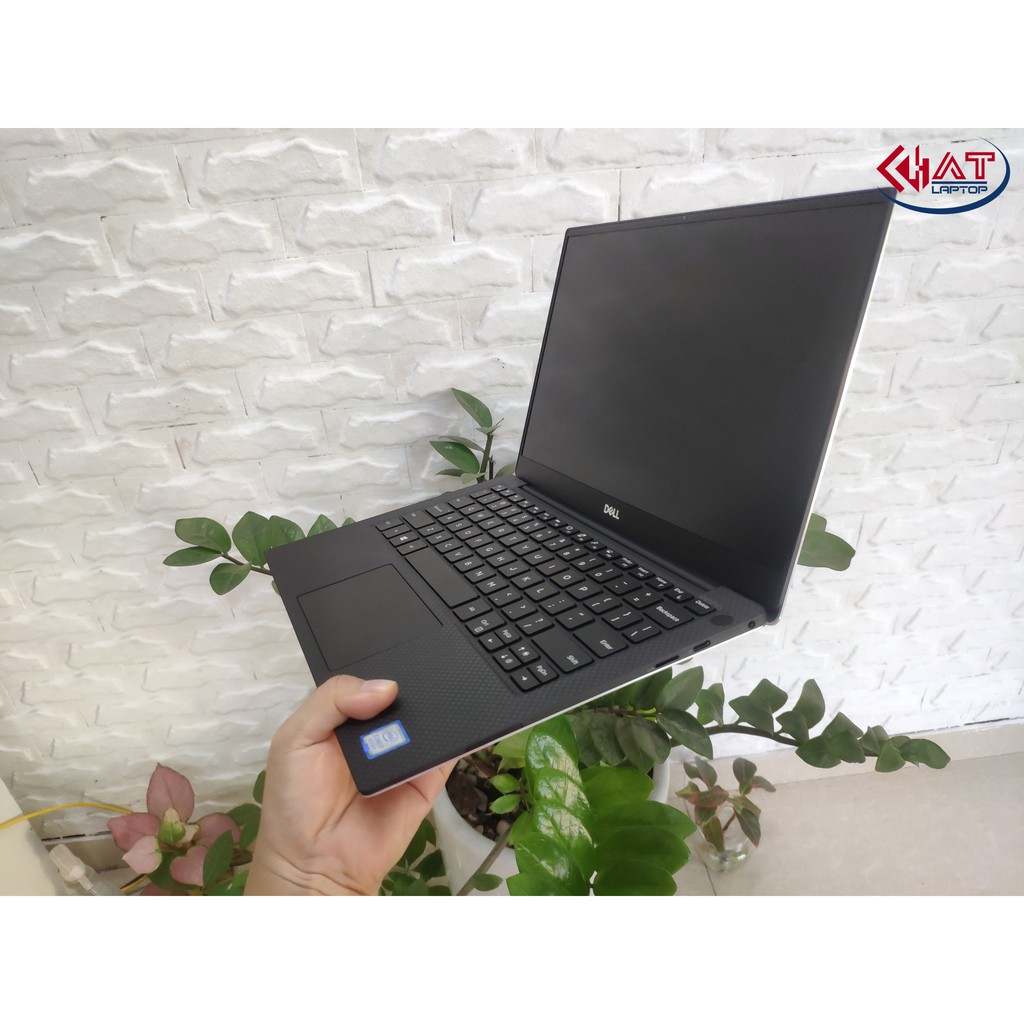 Laptop xách tay XPS 9380 Core i7 8565U / Ram 16GB / SSD 512GB / 4K Touch Sang trọng, Đẳng cấp