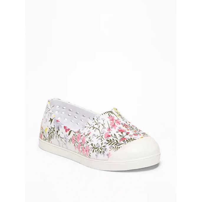 Giày slip on lỗ Oldnavy