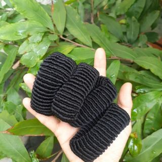 Thun cột tóc đen loại lớn