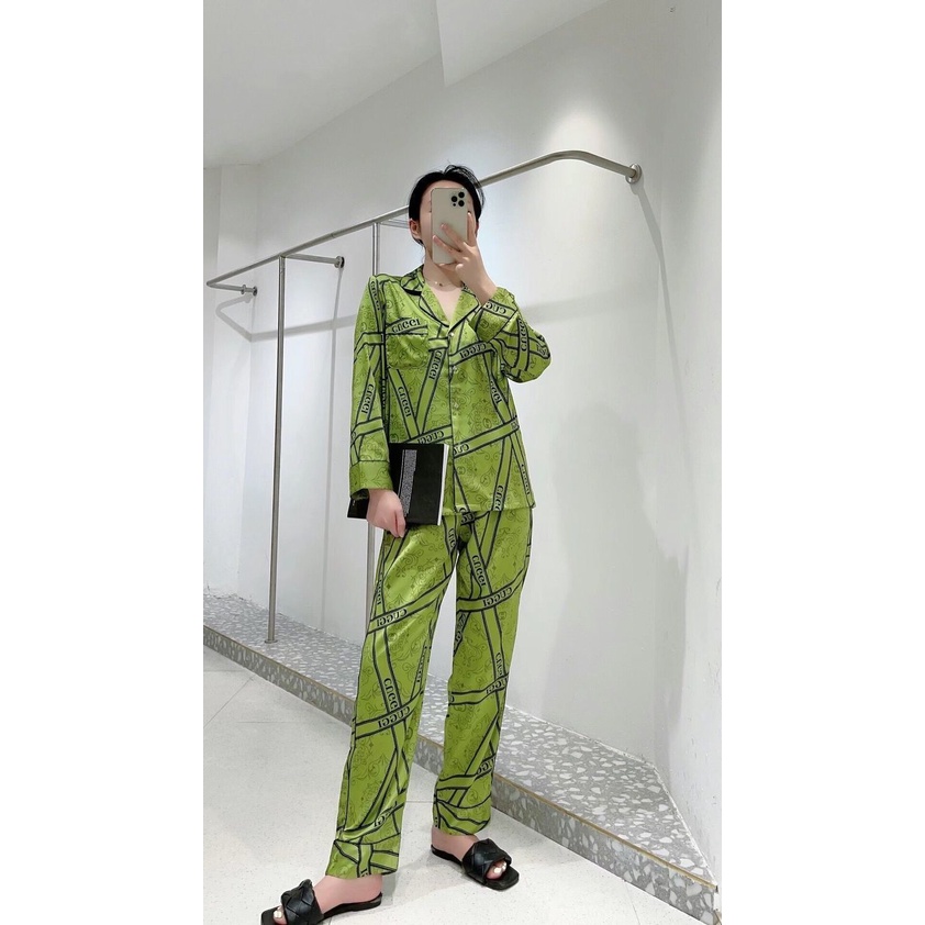 Bộ đồ ngủ tay dài chất liệu lụa mát thời trang xuân thu quyến rũ cho nữ