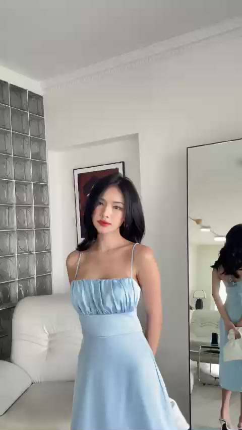 RECHIC Đầm dài Narry Lụa hai dây Nhún Ngực Quyến Rũ Xinh Xắn | BigBuy360 - bigbuy360.vn