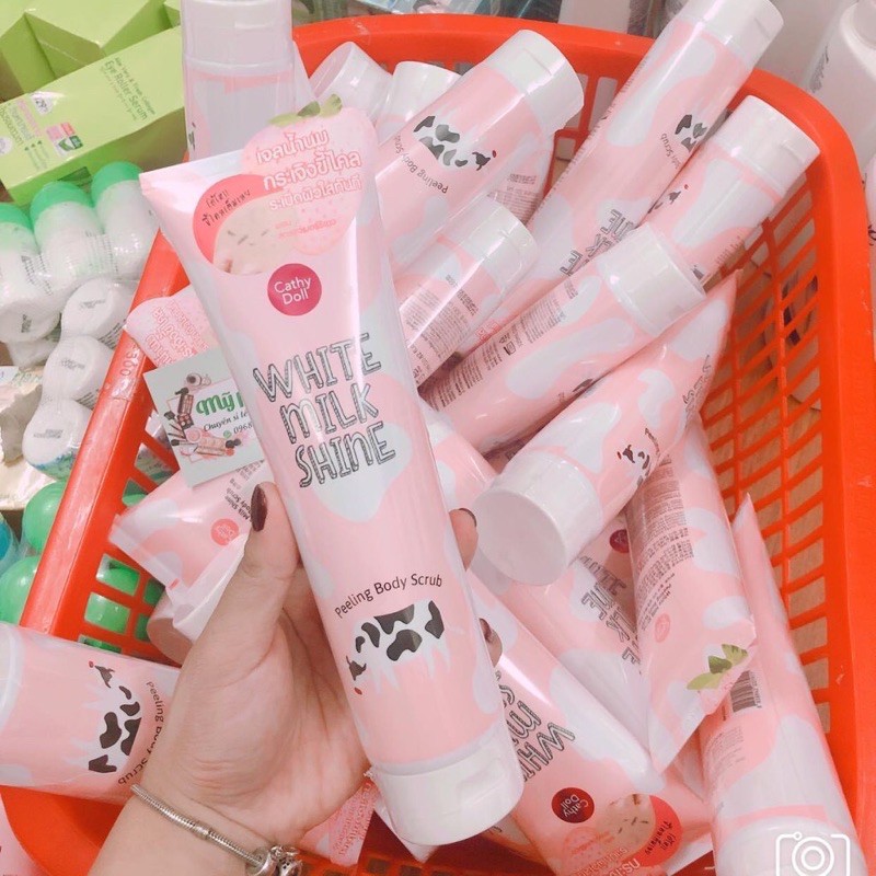 🔸Tẩy da chết toàn thân Cathy Doll White Milk Shine Peeling Body Scrub Thái Lan