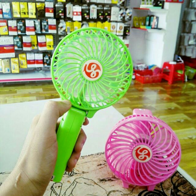Quạt mini 4 cánh siêu tốc cầm tay cực mát -dc2096 | BigBuy360 - bigbuy360.vn