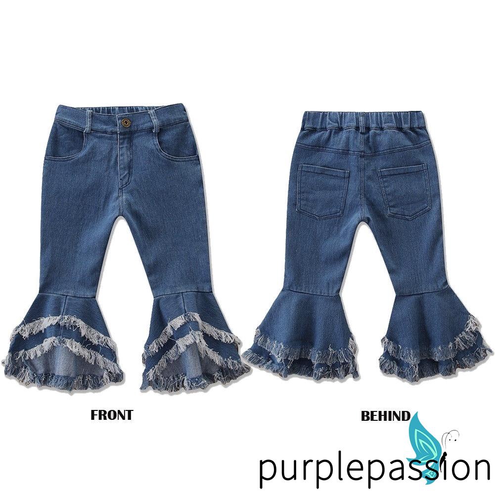 Quần jeans ống loe thiết kế rách lai độc đáo cho bé gái