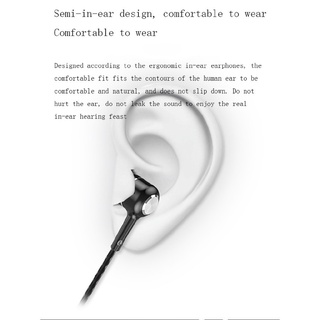 Portable wired sports headset with microphone