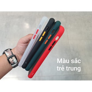 ỐP LƯNG ROCK GUARD MỜ NHÁM CHO IPHONE 11