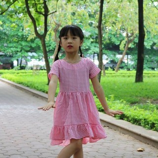 Váy caro hồng đuôi cá