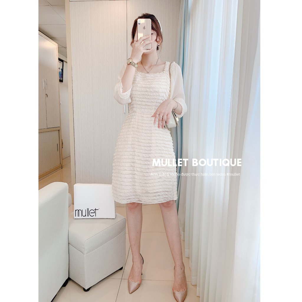 -  VÁY TƠ XẾP TẦNG TAY LỠ by Mullet