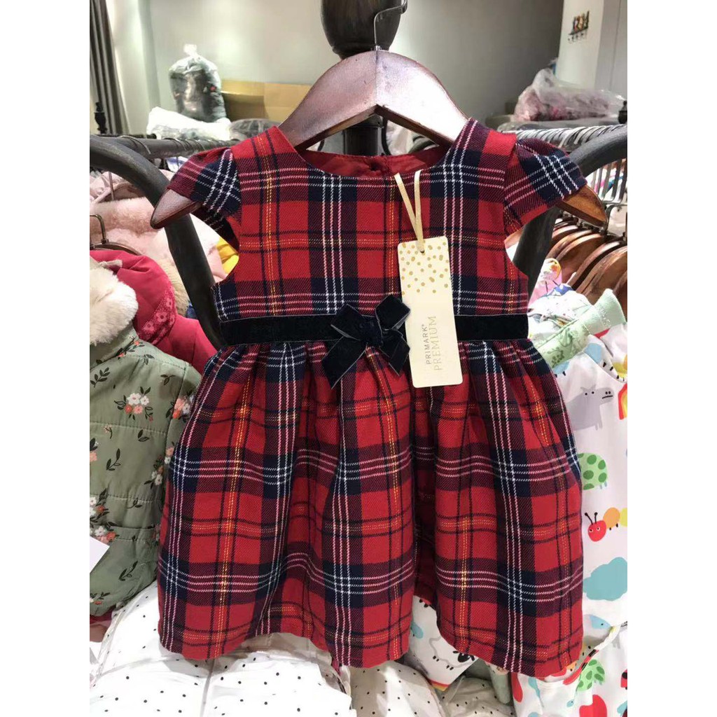 Váy kẻ đỏ Primark