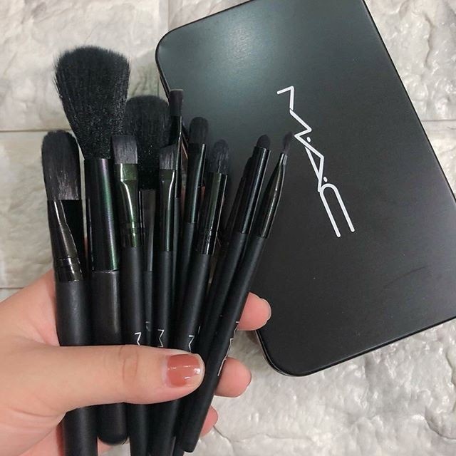 bộ cọ trang điểm MAC 12 cây