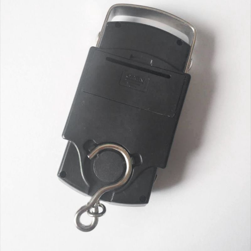 Cân điện tử dạng treo trọng lượng tối đa 110lb/50kg có màn hình LCD hiển thị tiện dụng