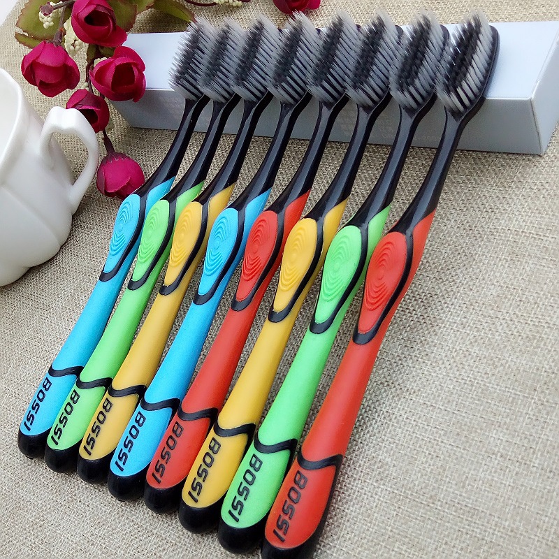Hộp 30 cái Bàn Chải Đánh Răng Than Tre Hoạt Tính Bossi Hàn Quốc