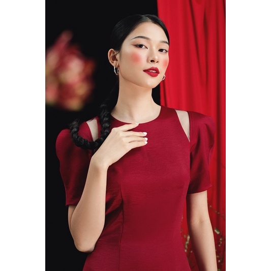 Đầm lụa dáng A phối lưới vai MIEU (Đỏ/Đen) - JJ01