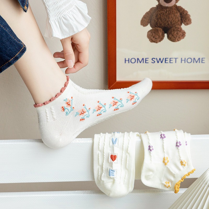 Tất nữ Hàn Quốc cổ ngắn cute set 5 đôi họa tiết hoạt hình chống trơn chống trượt A311 Warm&amp;Cute
