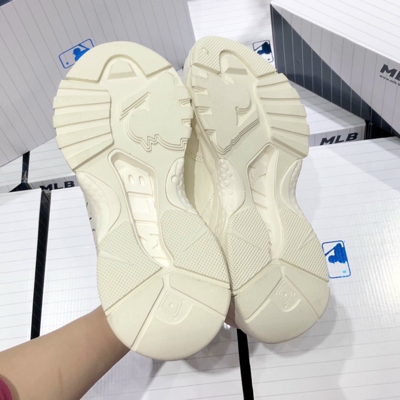 Giày Chunky Vnxk xịn