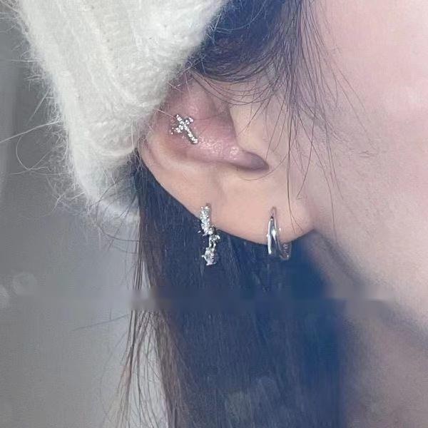 Khuyên Tai Đính Đá zircon Lấp Lánh Đơn Giản Phong Cách hip hop