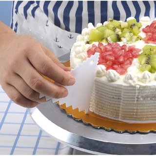 Set 3 mẫy dụng cụ chà láng bánh kem, trang trí bánh